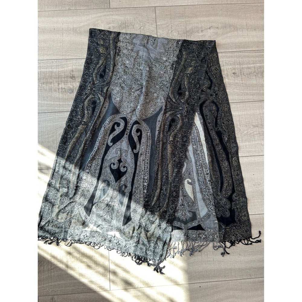 Metallic Paisley Pashmina Scarf Black Gray Gold Fringe Boho Evening Wrap